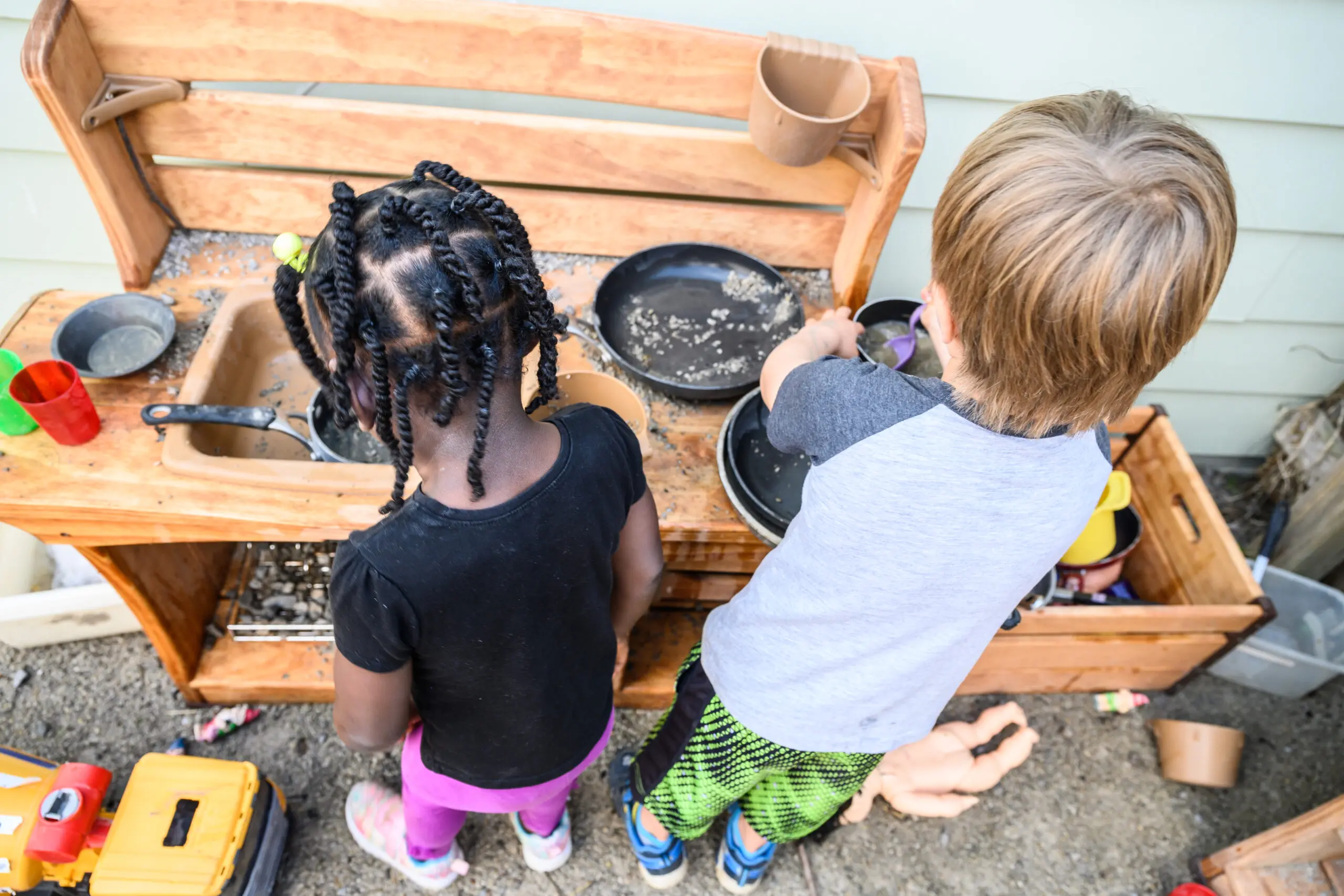 Children playing at Berea College's Child Development Lab